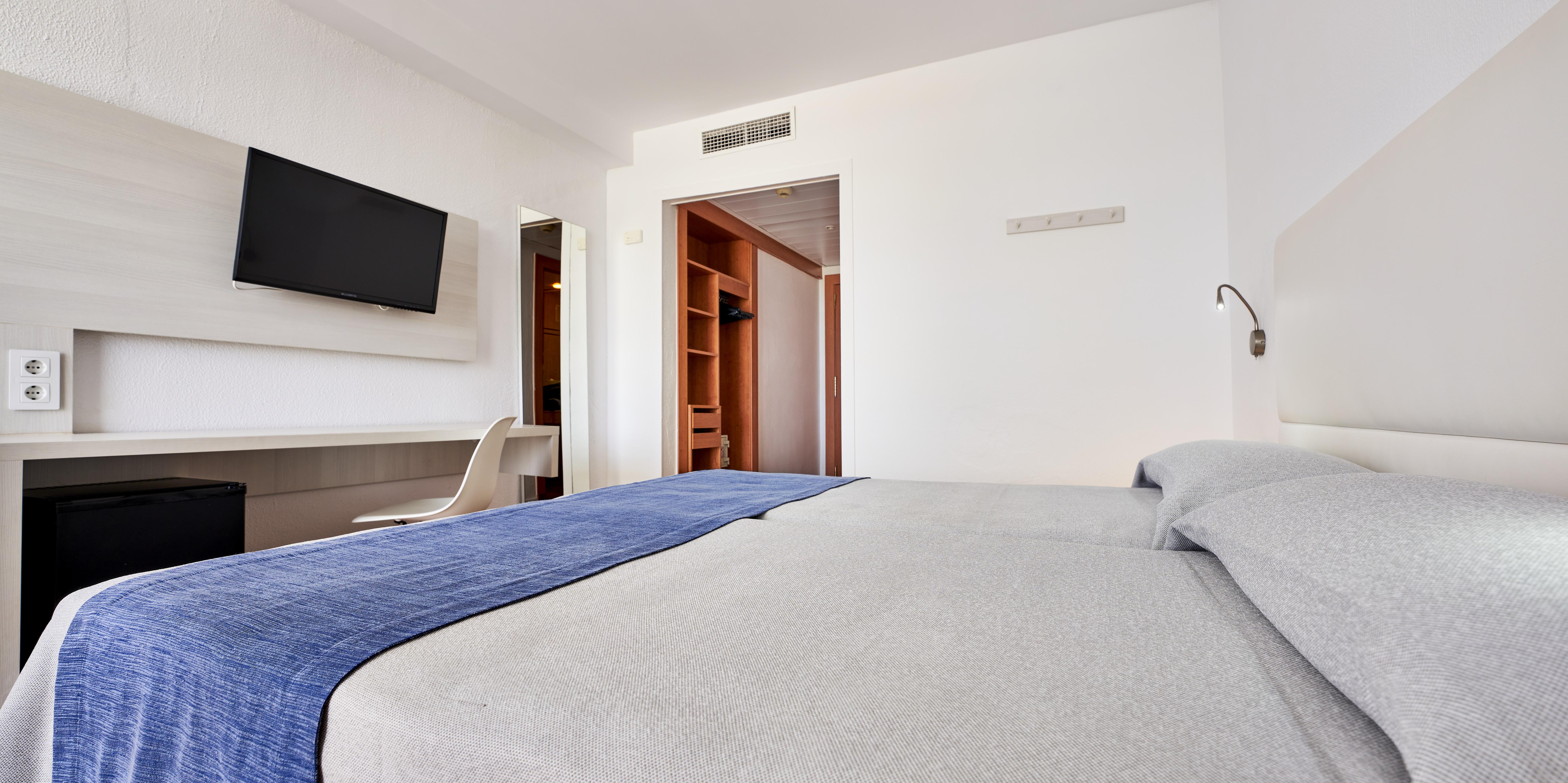 Smartline Cala N Bosch Hotel Cala en Bosch Kültér fotó